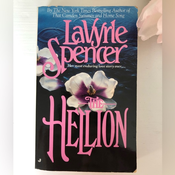 Scarlet Gone With The Wind Sequel & Hellion Novels - Picture 7 of 11